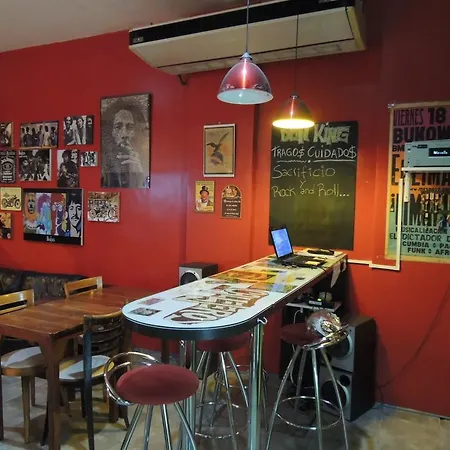 Don King Hostel-2